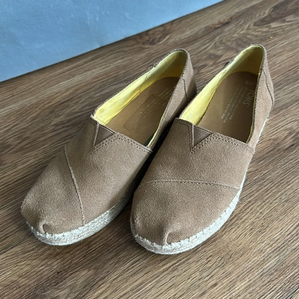 Toms Women's Tan Espadrille Slip-On Shoes
